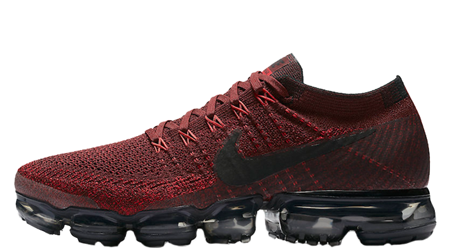 black vapormax with red