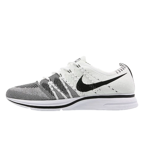 Nike-Flyknit-Trainer-White-Black.png