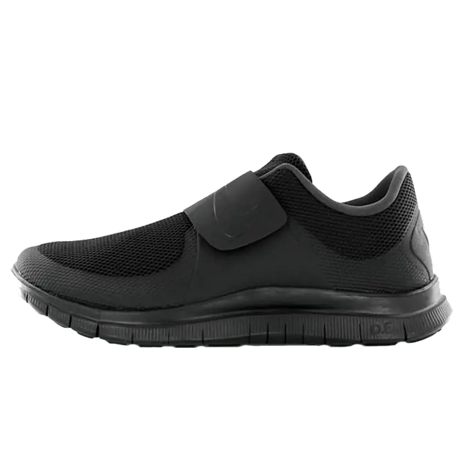 Empírico Ocurrencia bulto Nike Free Socfly Triple Black | Where To Buy | 724851-001 | The Sole  Supplier