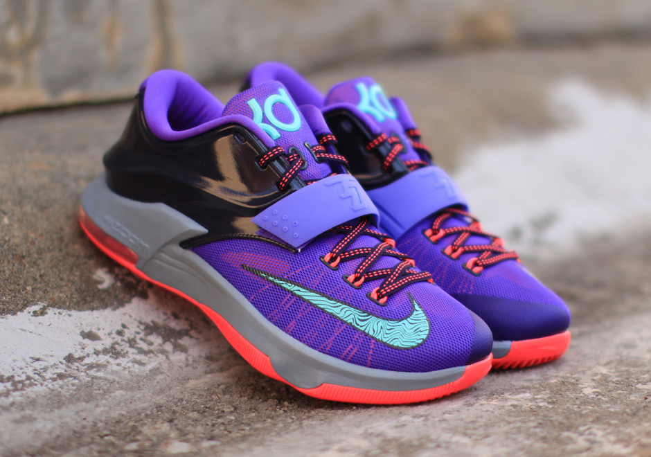 kd shoes pink and purple