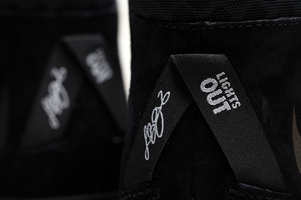 Nike LeBron 12 NSW LS QS Black