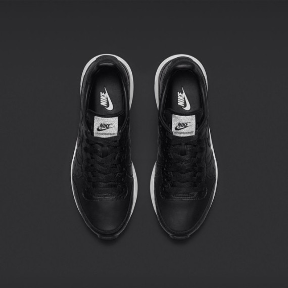 Nike-Lunar-Internationalist-X-