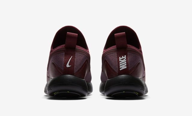 Nike LunarCharge Maroon