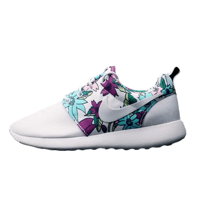 Roshe run flower on sale