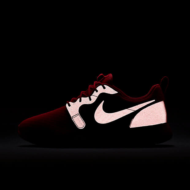 nike roshe red