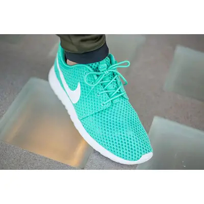 White roshe clearance run