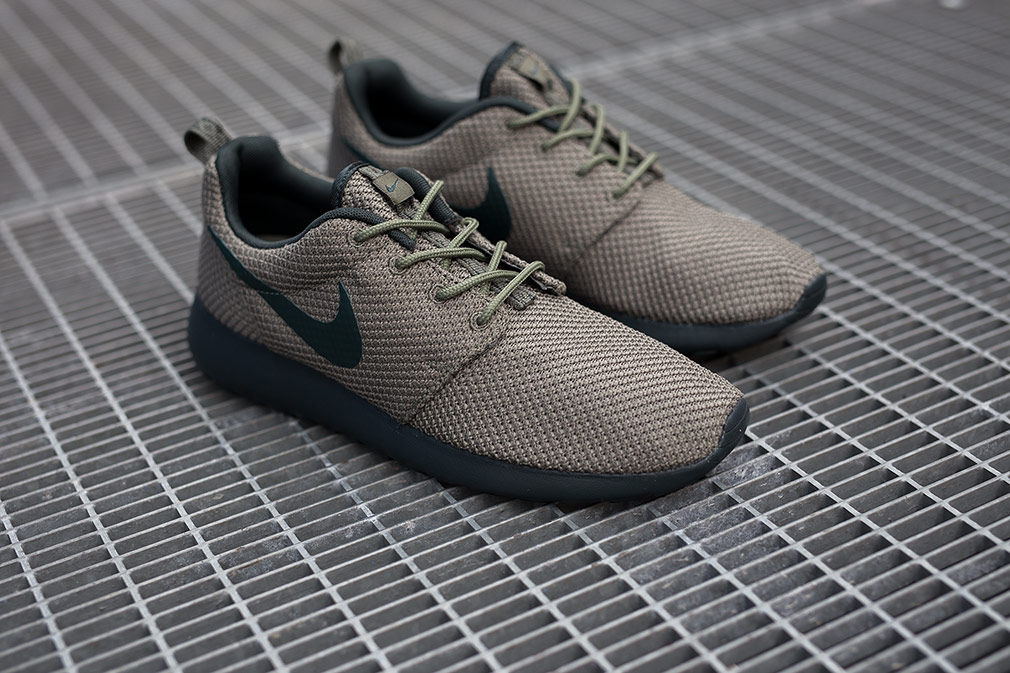 Nike Roshe Run Iron Green | Where To Buy | 511881-302 | The Sole Supplier