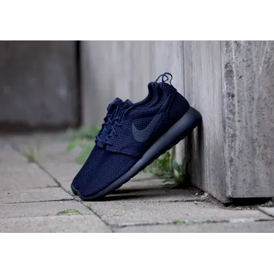 Roshe run hotsell midnight navy