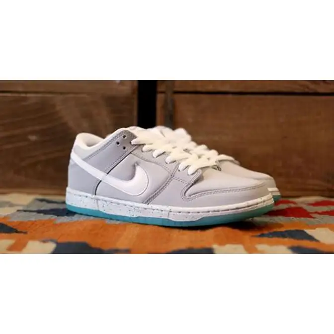 Nike dunk low hotsell premium sb marty mcfly