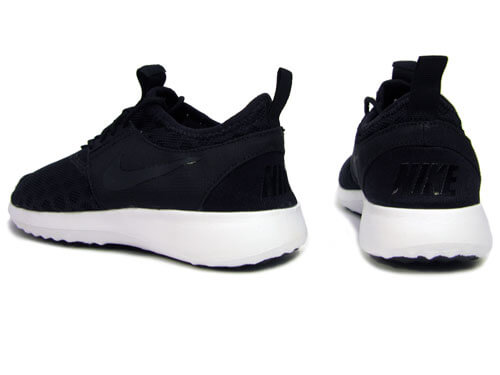 black nike trainers white sole