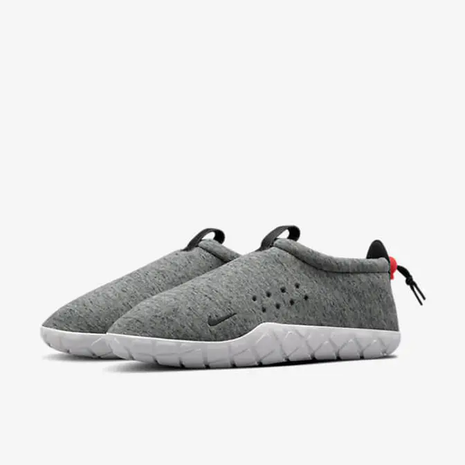 Nike moc best sale tech fleece