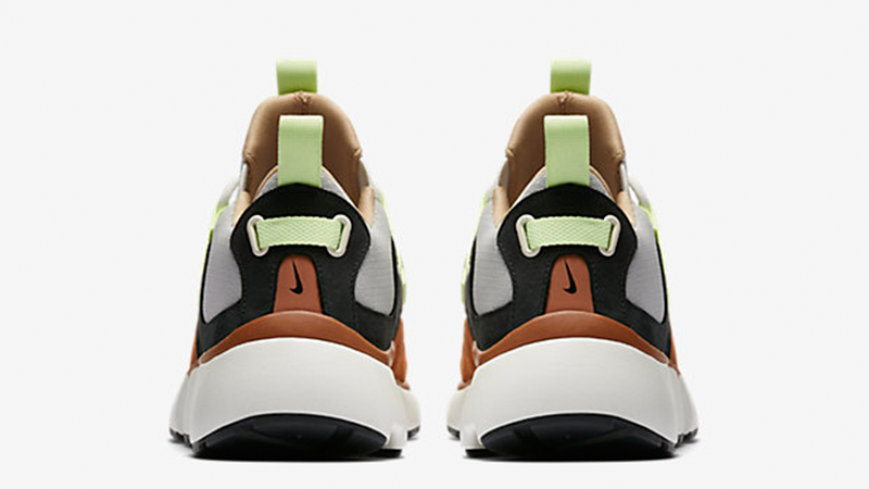 NikeLAB Pocket Knife DM Barley Volt