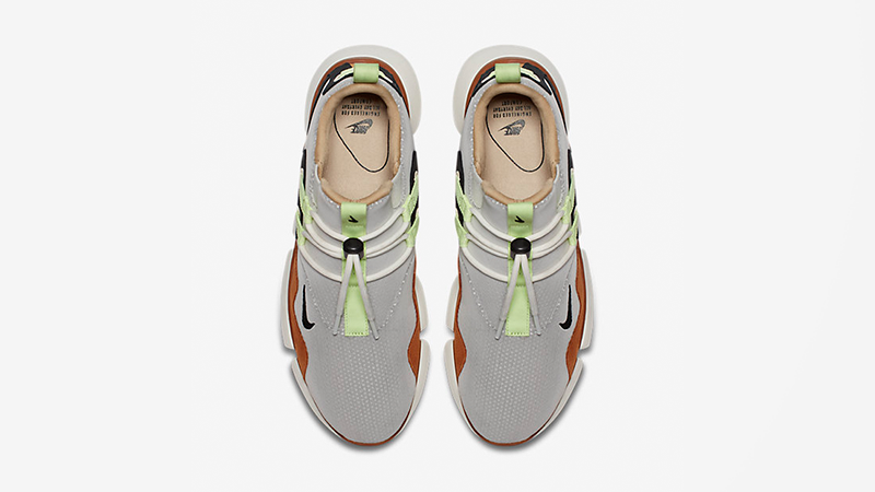 NikeLAB Pocket Knife DM Barley Volt