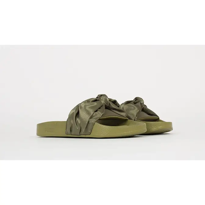 Fenty puma clearance slides with bow