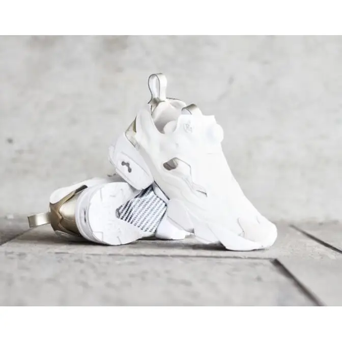 Reebok insta pump clearance fury gold