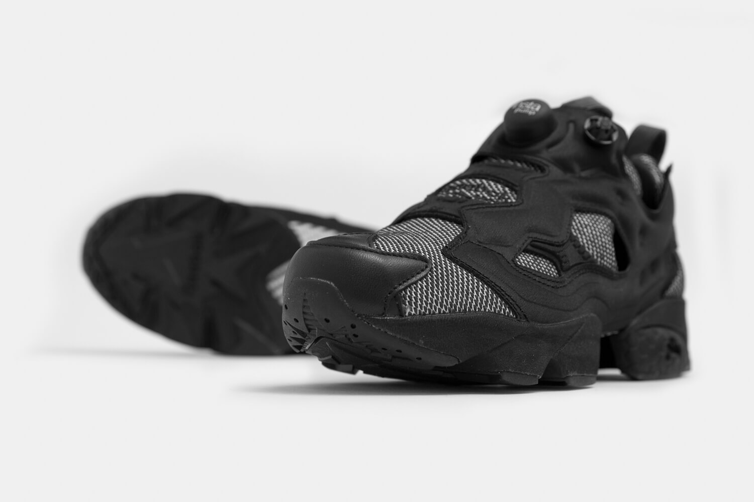 Кроссовки рибок памп. Reebok Pump Fury. Кроссовки Reebok Instapump Fury. Reebok Instapump Fury черные. Кроссовки Reebok Insta Pump мужские.