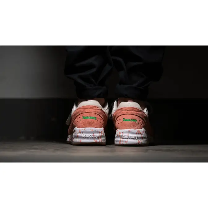 Saucony shadow 8000 deals orange