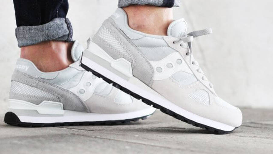 saucony shadow original white