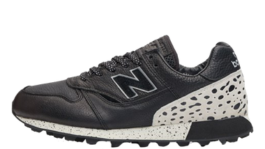 UNDEFEATED x New Balance Trailbuster Unbalanced Pack Black