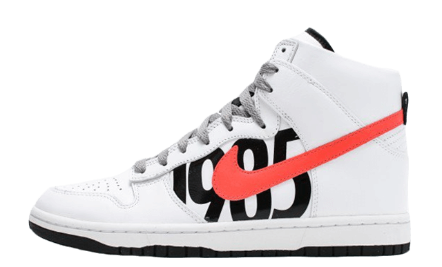 Undefeated-x-NikeLAB-Dunk-Lux