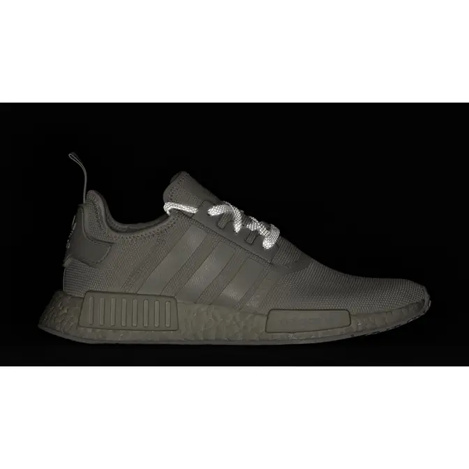 Nmd r1 reflective outlet white