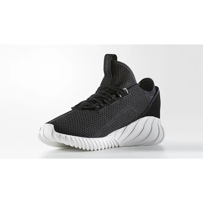 Primeknit black sales