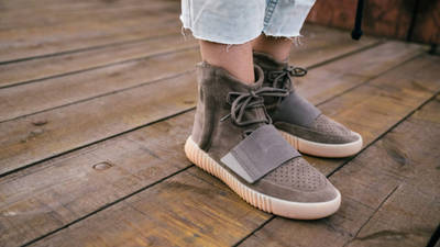 adidas yeezy boost 750 light brown gum