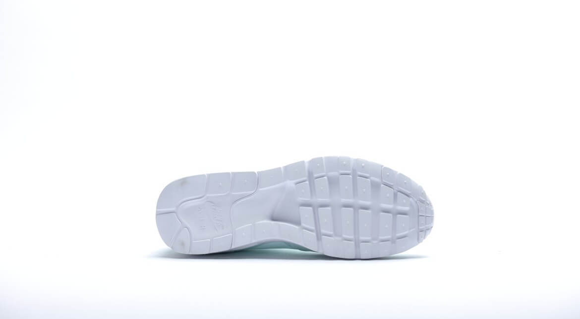 Nike Womens Air Max 1 Ultra Essential Fiberglass