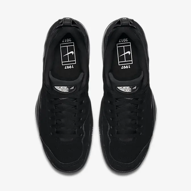 Nike Air Oscillate Black