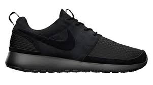 Nike Roshe Run Hyperfuse Triple Black  9th Jul 14
