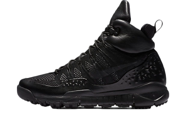 Nike Lupinek Flyknit Black