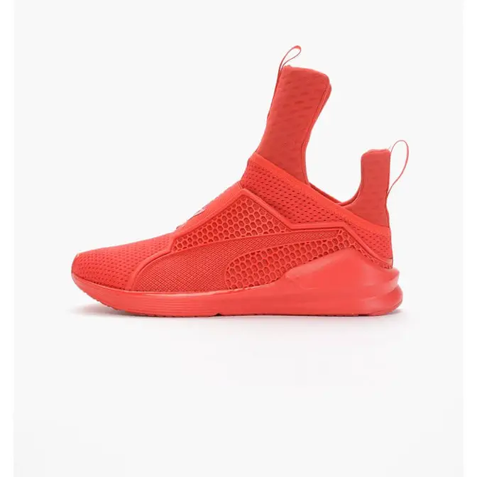 Puma shoes discount rihanna men red