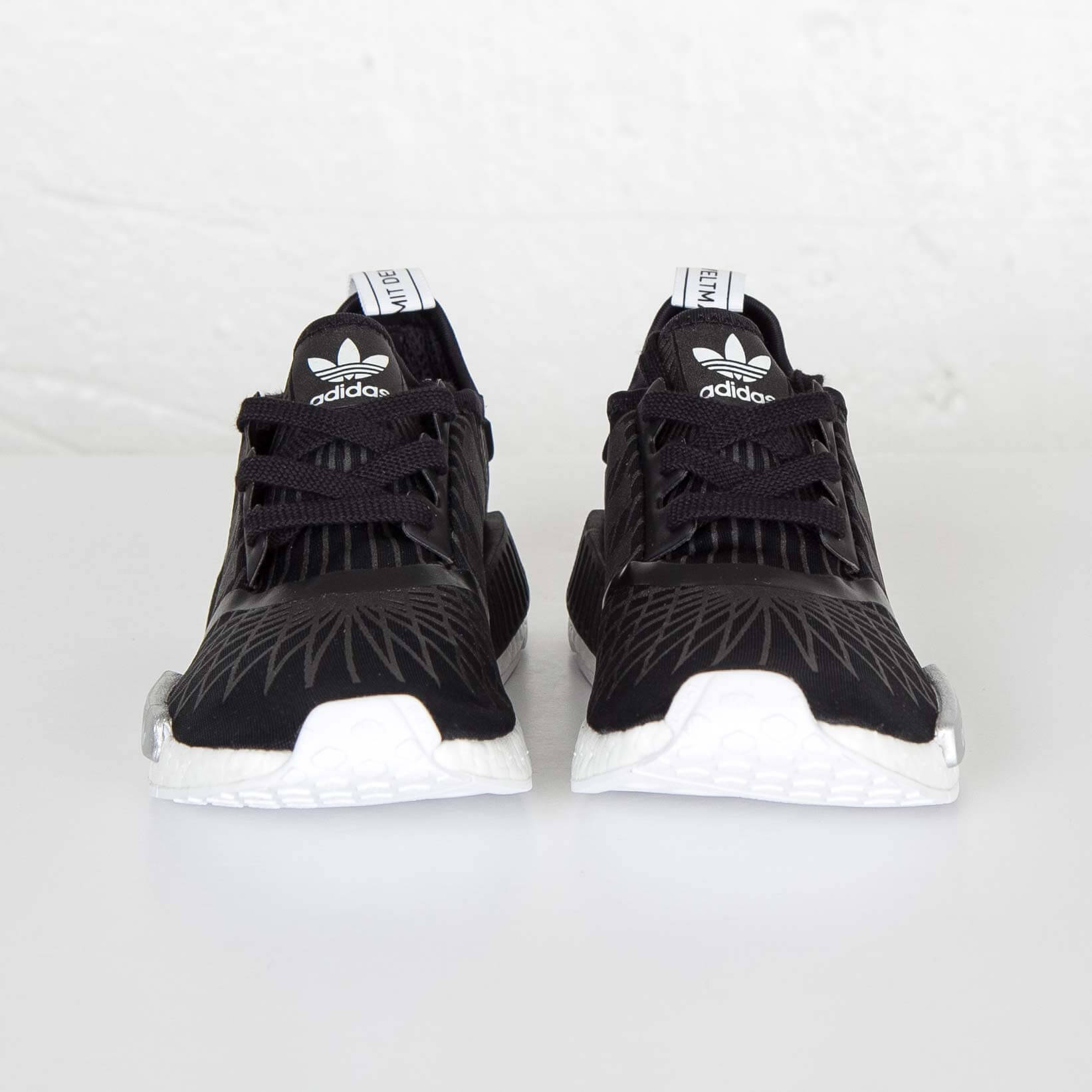 adidas gazelle silver green womens Adidas Men's NMD R1 Shoes