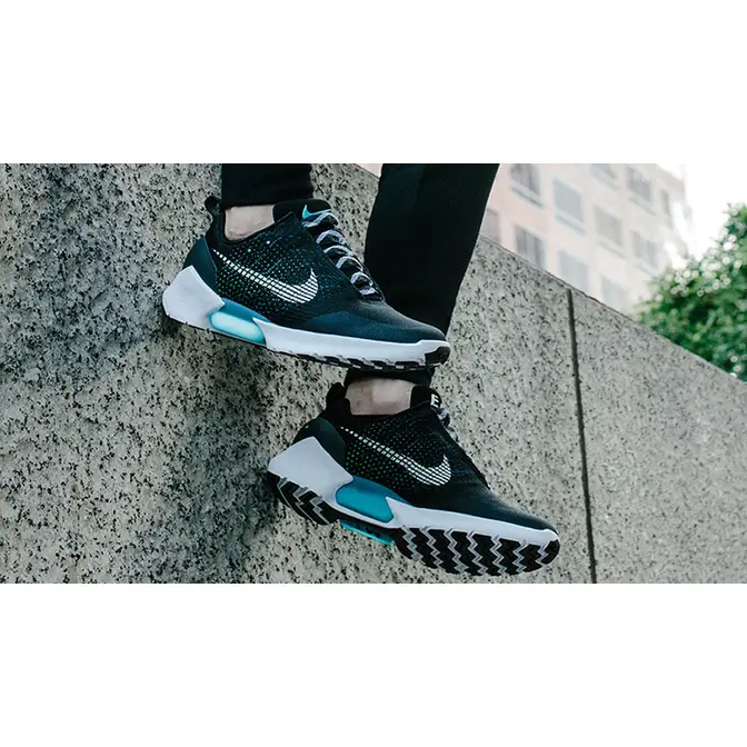 Nike hotsell hyperadapt stockx