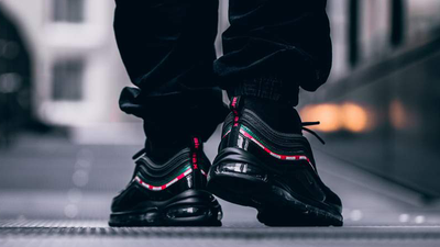 air max 95 x undefeated