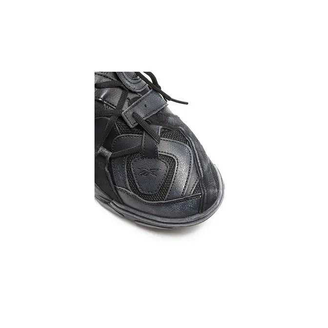 reebok x vetements genetically modified