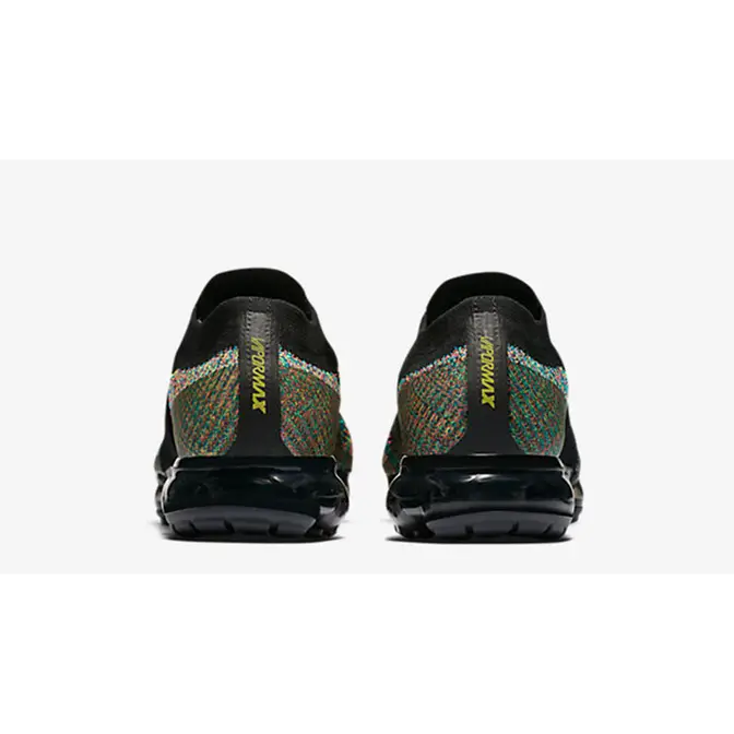 Vapormax on sale multicolor moc