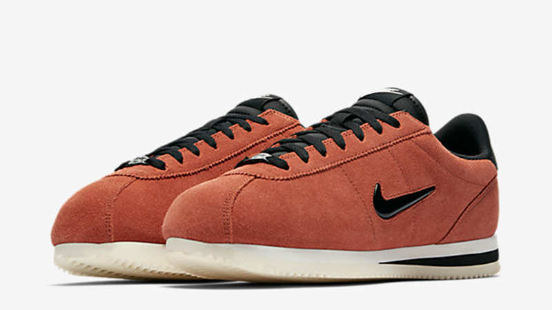 Peach nike clearance cortez