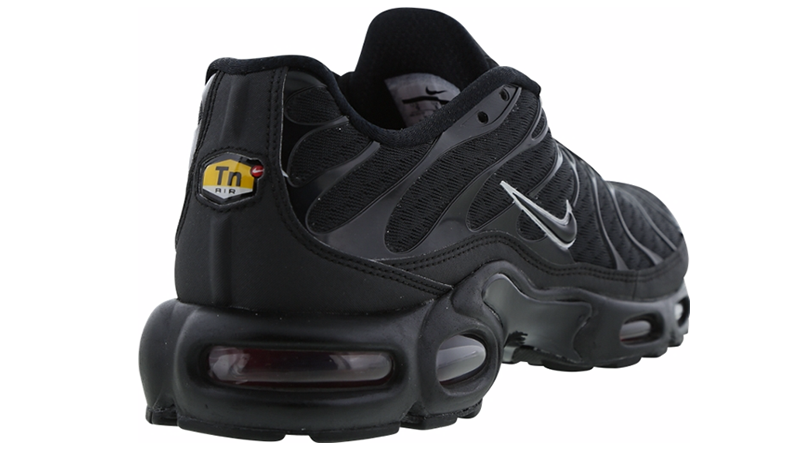 black tns footlocker