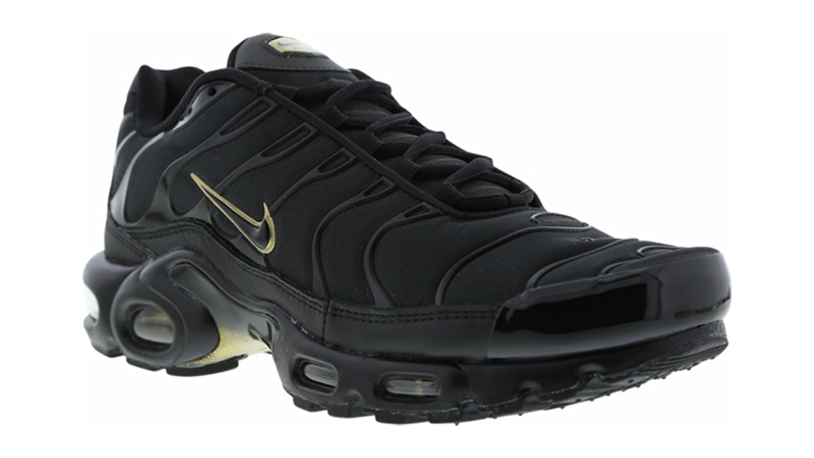 Nike Tuned 1 Black Gold Footlocker Exclusive 02