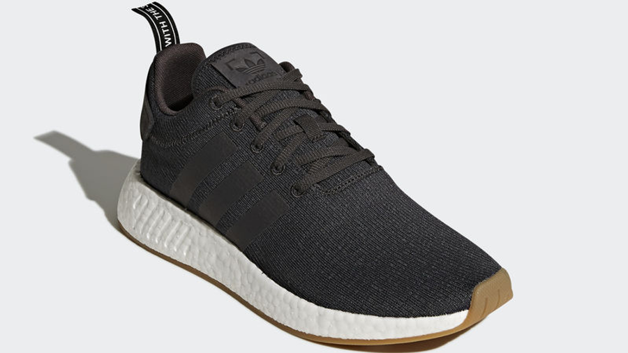 nmd r2 cq2400