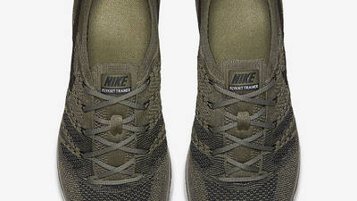 flyknit trainer olive