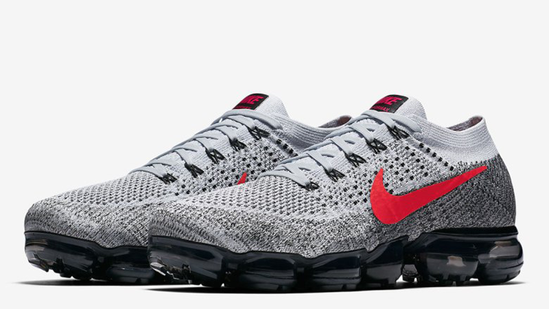 nike vapormax flyknit grey and red