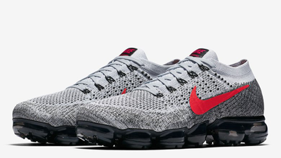 nike vapormax grey red