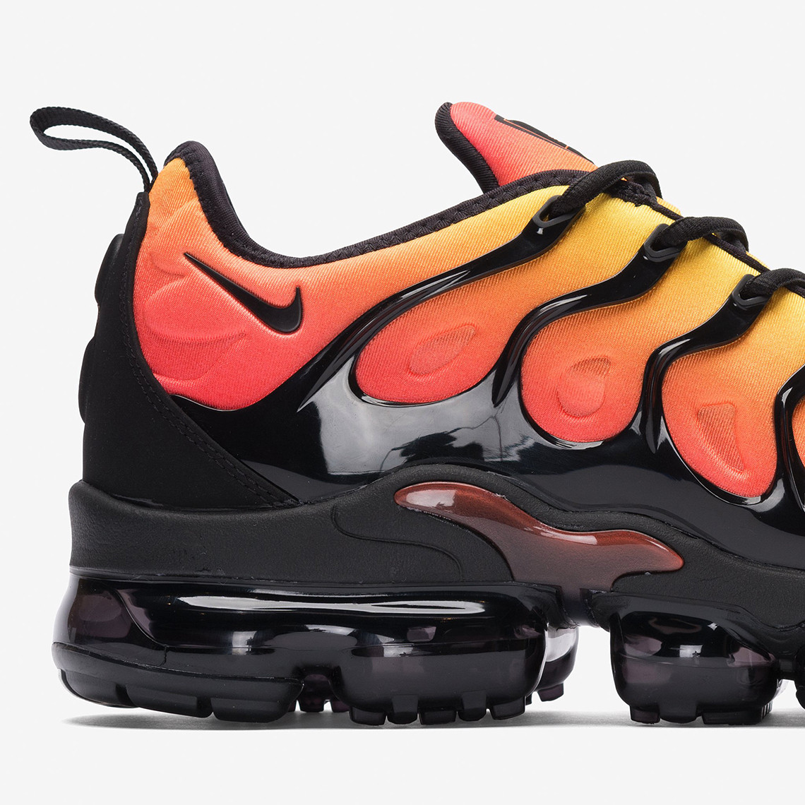 Nike Air Vapormax Plus Sunrise Launches Tomorrow In Limited Quantities The Sole Supplier