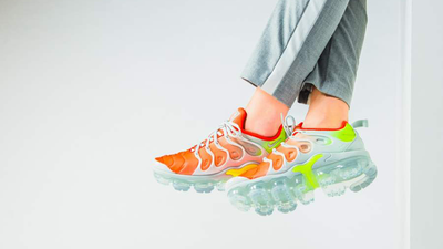 orange vapor max women