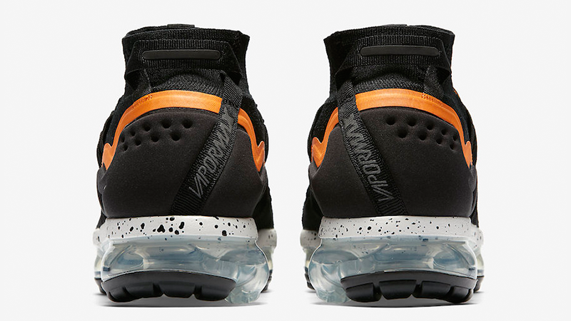 Air vapormax utility black orange best sale