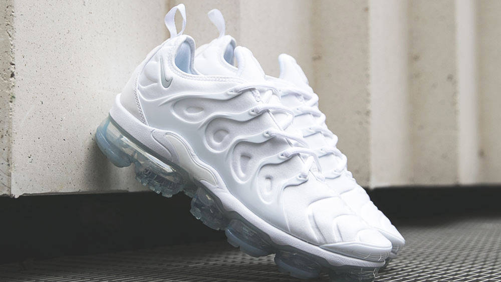 The 10 Most Popular Sneakers From The Past Few Months That Should Have Sold Out The 10 Most Popular Sneakers From The Past Few Months That Should Have Sold Out
