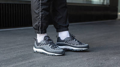 air max 98 anthracite on feet
