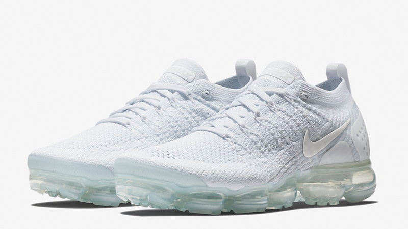 nike air vapormax flyknit 2 all white